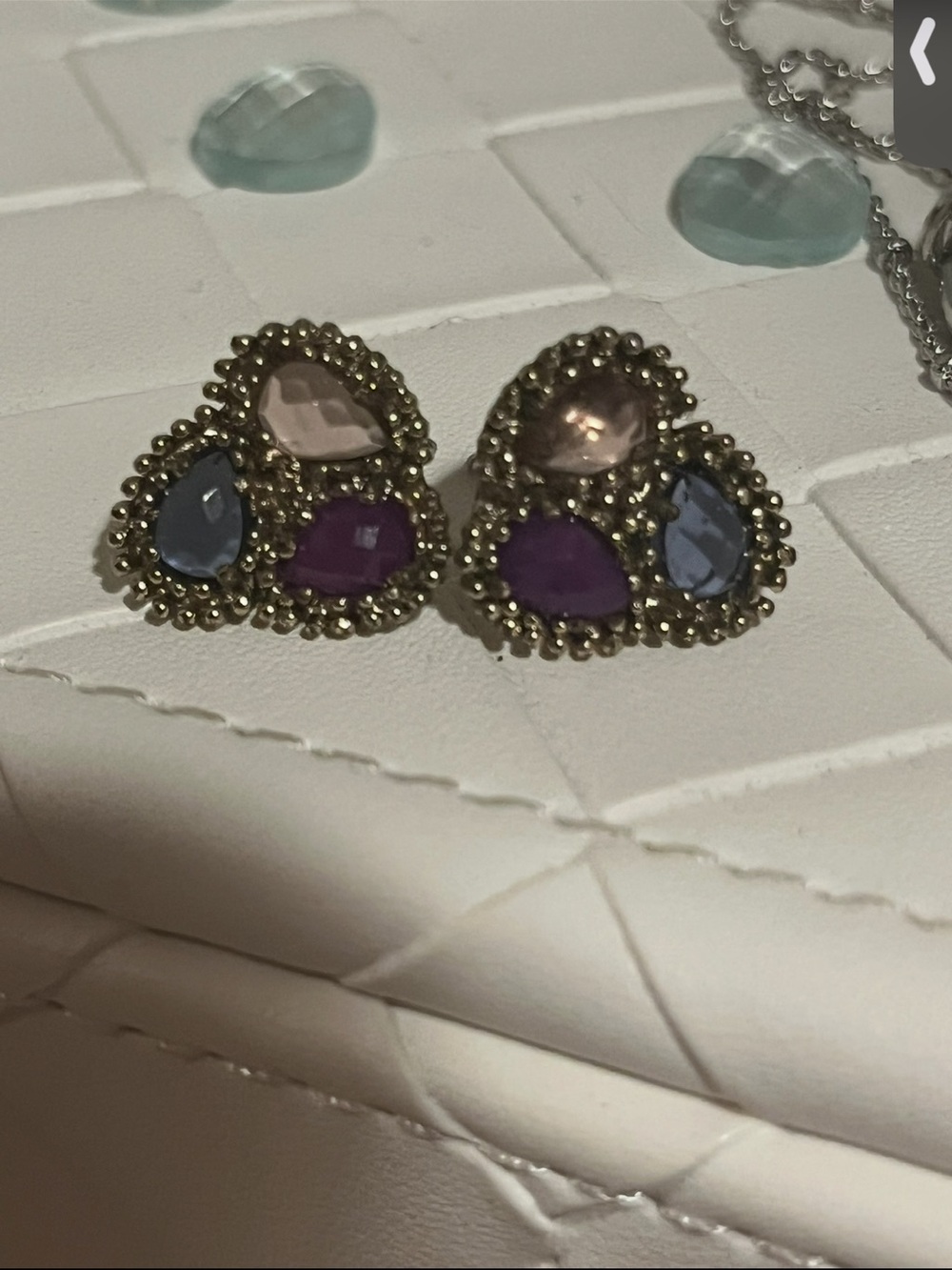 Kendra Scott studs - Picture 3 of 5